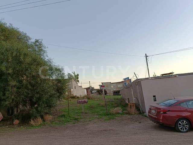 TERRENO EN VENTA EN COLONIA AZTLAN, PLAYAS DE ROSARITO, BAJA CALIFORNIA.