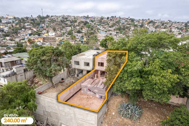 CASA EN VENTA EN COL OBRERA TIJUANA B,C