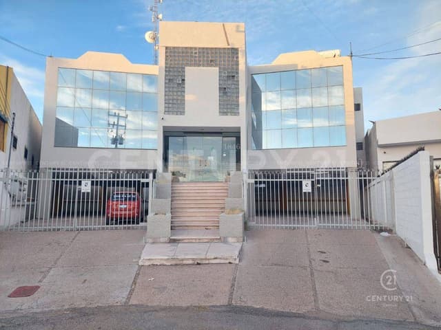 OFICINA EN RENTA EN FRACC. LOS SICOMOROS, CHIHUAHUA, CHIH.