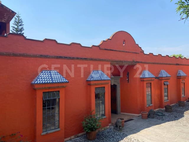 Quinta en venta en Fraccionamiento Palmira Cuernavaca, Morelos.