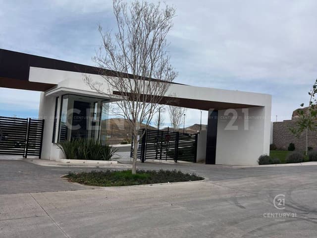 TERRENO EN VENTA EN PASEO DEL VALLE, CHIHUAHUA, CHIH.