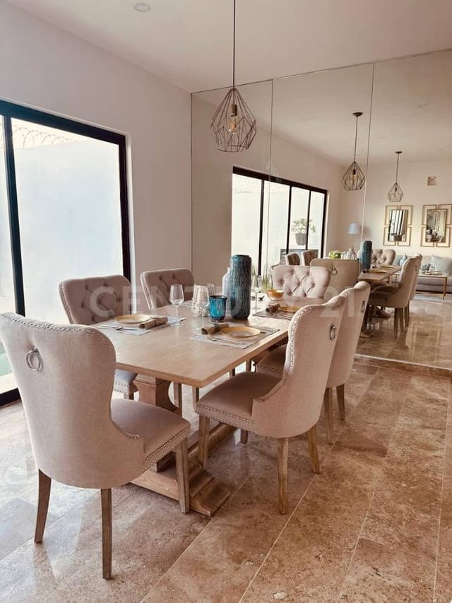 Casa Nueva en Venta en Arbolada Cancún