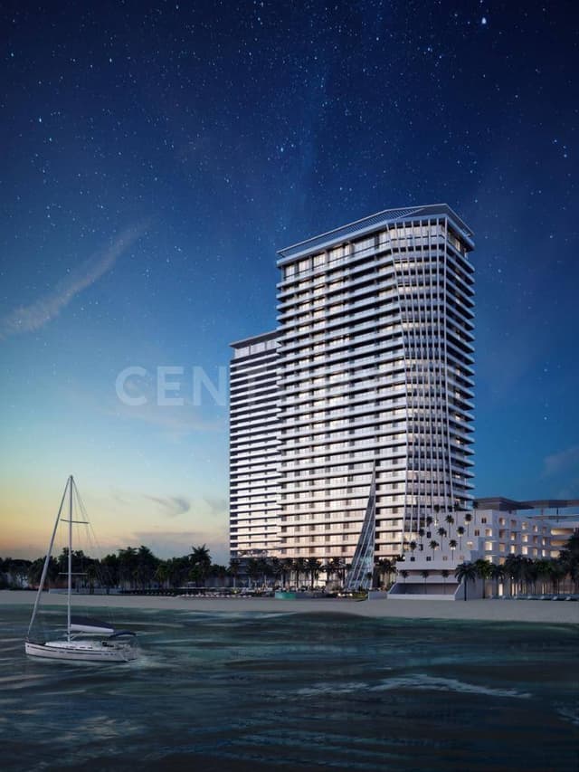 LUJOSO CONDOMINIO A PIE DE PLAYA EN VENTA EN MAZATLAN, TORRE PENINSULA II