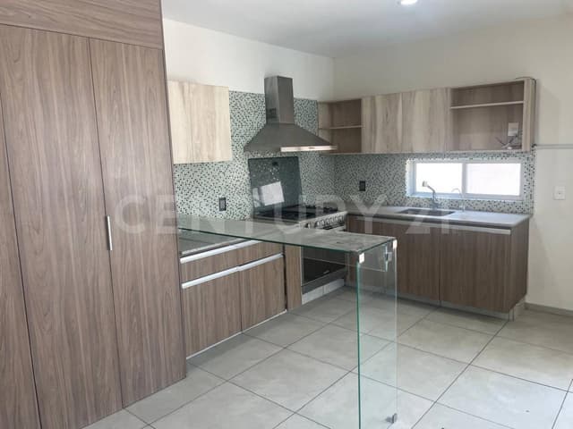 Casa En Venta En Colinas De San Isidro