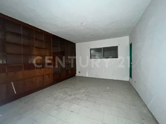 LOCAL EN RENTA COLONIA MARTOCK