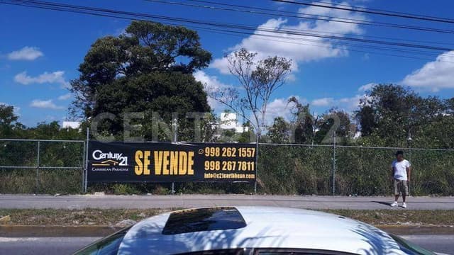 Excelente Terreno para Inversionistas En Av. Colosio Cancun C2272