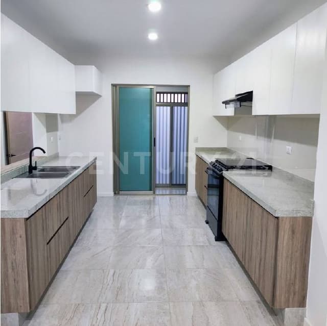 Moderna casa Preventa Lomalta