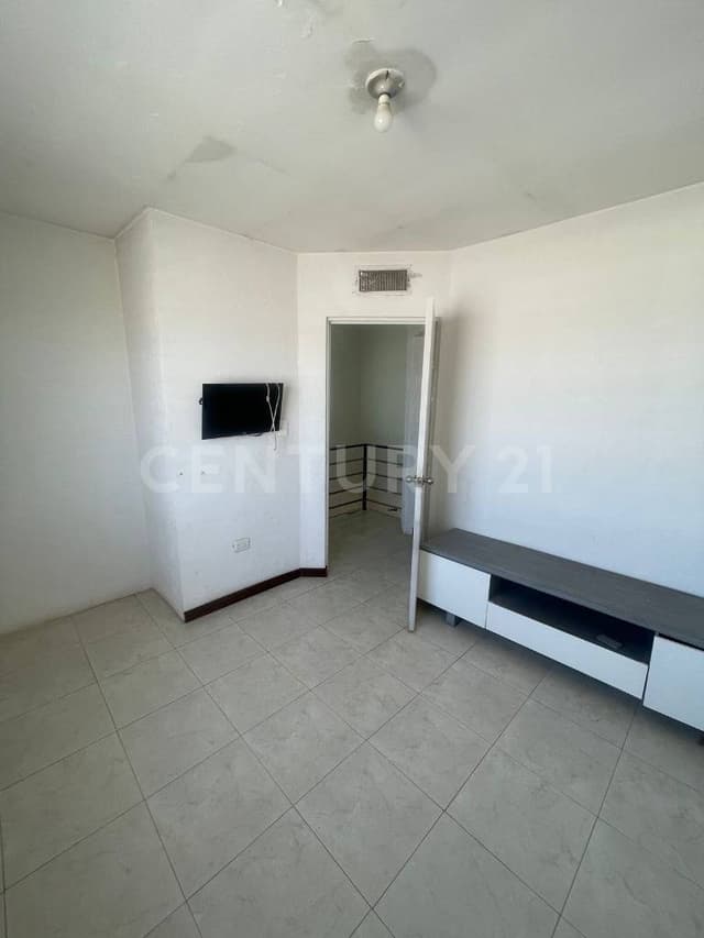 PORTALES DE SAN PEDRO