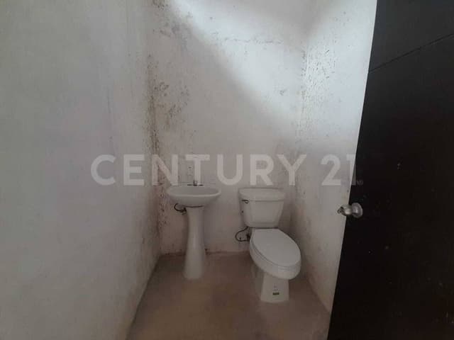 Local en Renta - Avenida 11 Sur en Chulavista Puebla