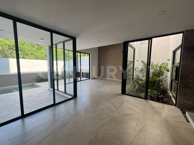 Casa en Venta - Via Cumbres Cancún