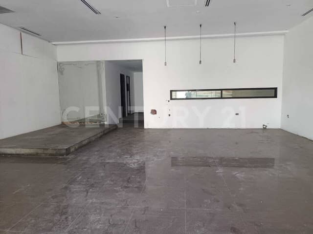 LOCAL EN RENTA EN AVE. GARZA SADA, MONTERREY, NUEVO LEÓN