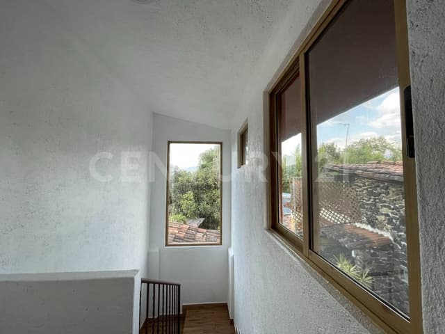 CASA EN VENTA MESA DE JAIMES, AVÁNDARO, VALLE DE BRAVO.