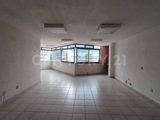 EDIFICIO CON OFICINAS SOBRE AV VICENTE GUERRERO, CUERNAVACA MORELOS