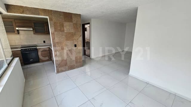 Departamento remodelado en excelente estado – Colonia Lomas Altas