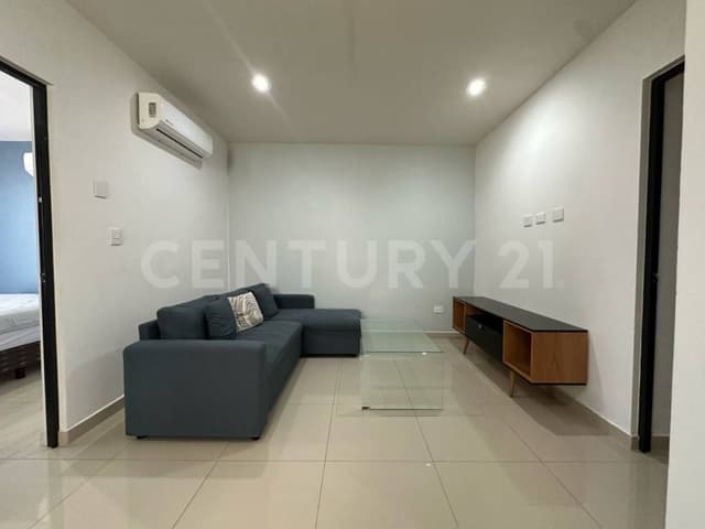 CASA EN RENTA EN RESIDENCIAL TERRACOTA