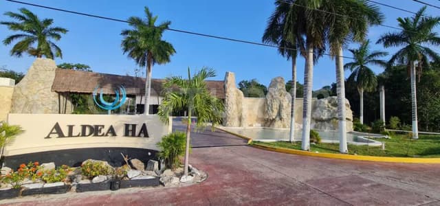 Terreno Residencial en Puerto Morelos en Venta