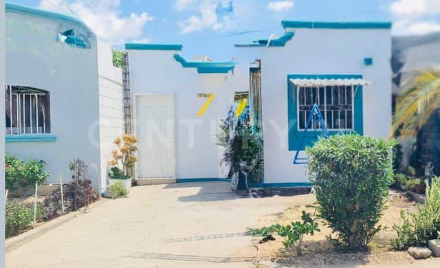 CASA EN VENTA EN FRACCIONAMIENTO LAS MAÑANITAS