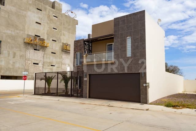 RESIDENCIA FRACCINAMIENTO HACIENDAS DEL VALLE