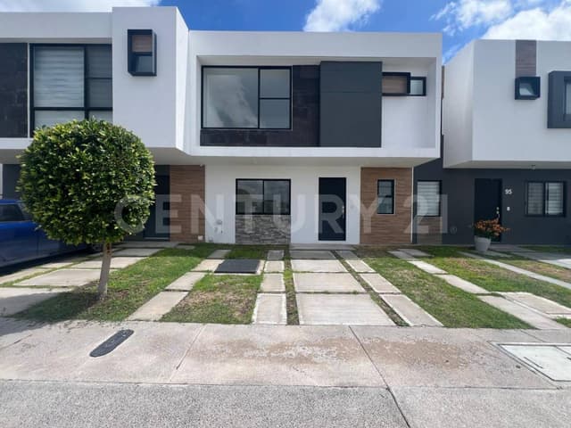 Renta de Casa en Zakia Residencial