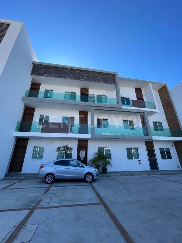 Departamento en Sabalo Country en renta