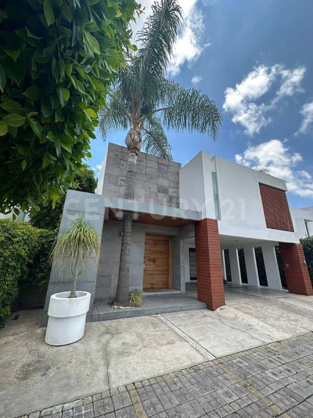 Casa en Venta en Clúster 444, Lomas de Angelópolis 1