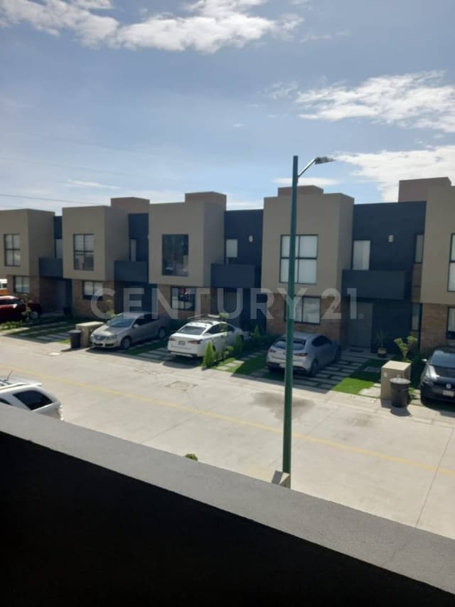 Amplia Residencia en San Mateo Atenco