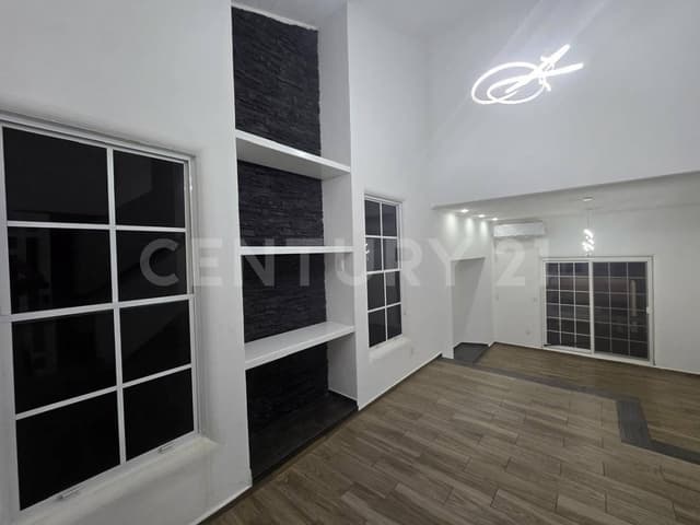 CASA EN VENTA CON DISEÑO CONTEMPORANEO COL. LOMA DEL GALLO CD. MADERO