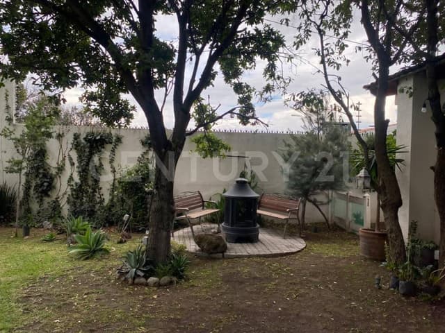 Venta de Casa en Haras del Bosque UN PISO Quintas Ecuestres.