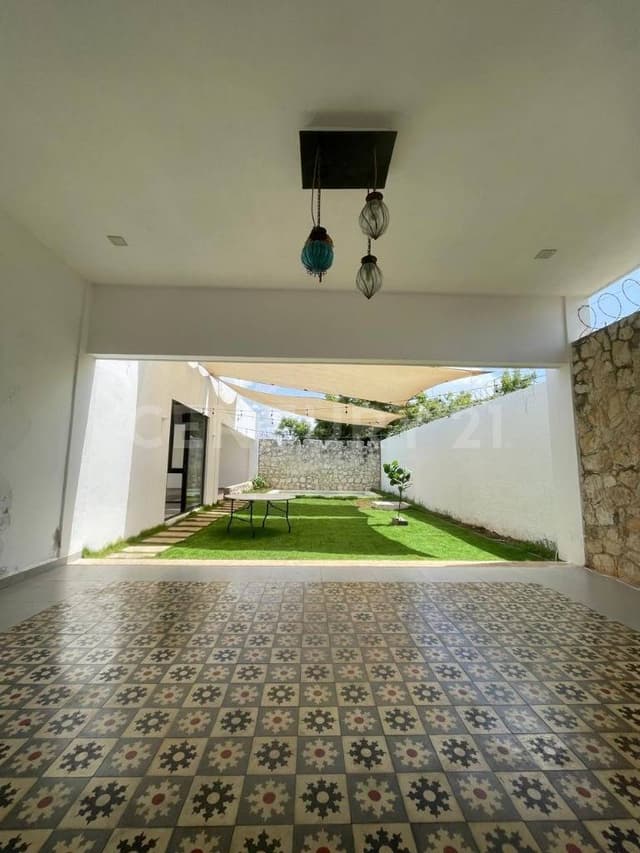 En Venta Casa para SPA, escuela, salon de fiestas en Playa del Cármen