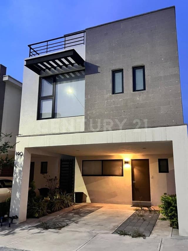 CASA EN RENTA EN COL. FERRARA RESIDENCIAL EN DOMINIO CUMBRES EN GARCIA