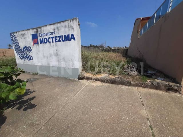 TERRENO BARDEADO EN EL CENTRO DE COATZACOALCOS