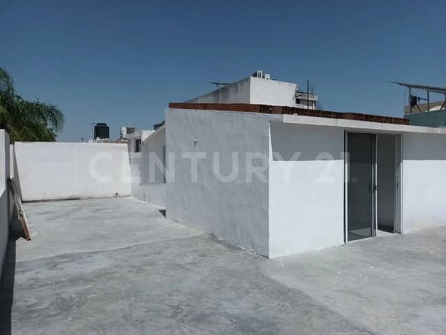 CASA EN VENTA EN FRACCIONAMIENTO LAS ALAMEDAS EN SAN NICOLAS DE LOS GARZA