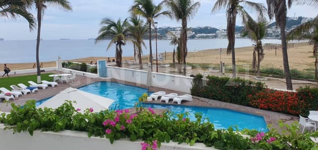 Vivir o vacacionar frente al Mar en Manzanillo, En Venta Penthouse