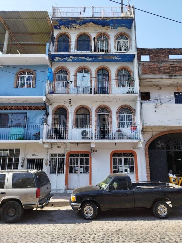 Hotel-Edificio en Venta en Zona romántica en Puerto Vallarta