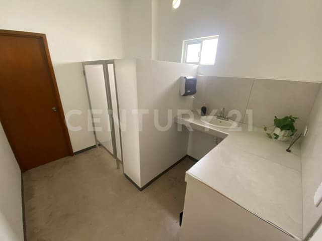 Local for rent, Enrique Ramos Rodriguez #1255, Local #2, Col. 12 de Octubre