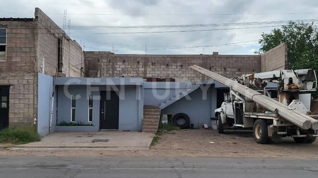 - SE VENDE PROPIEDAD EN AV. EJE CENTRAL EN CD. CUAUHTEMOC, CHIH