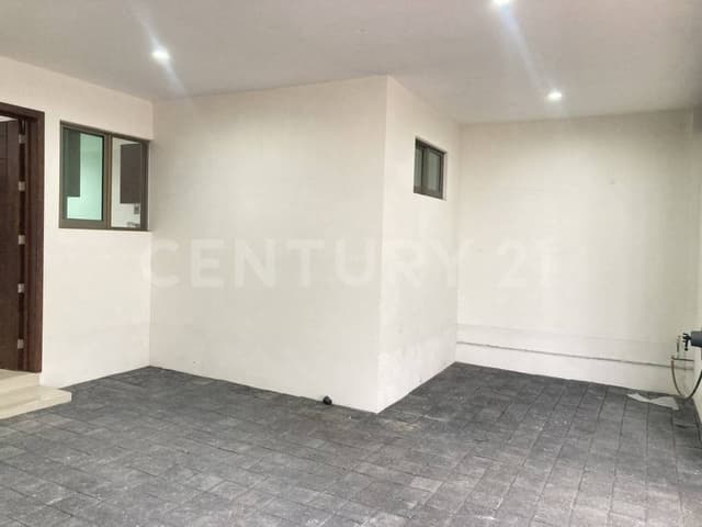 Casa en venta en Fraccionamiento Bosques de San Juan, San Juan del Río, Qro.