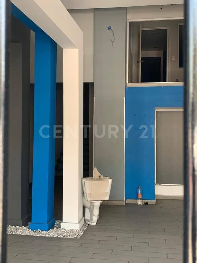 Local en renta en Los Reyes Ixtacala, Tlalnepantla