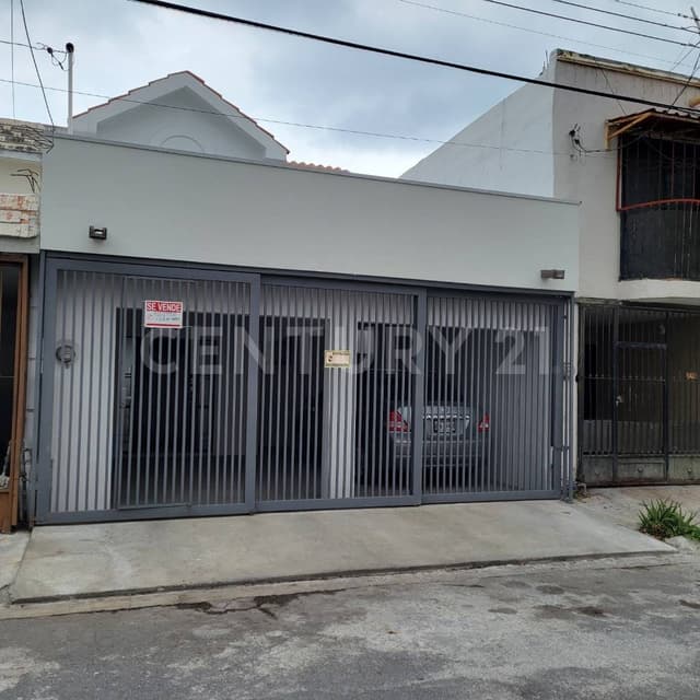 CASA EN VENTA EN COL. LOMAS DE LAS CUMBRES EN MONTERREY
