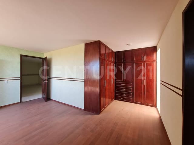 Renta de casa en Parque Anáhuac 4 recámaras