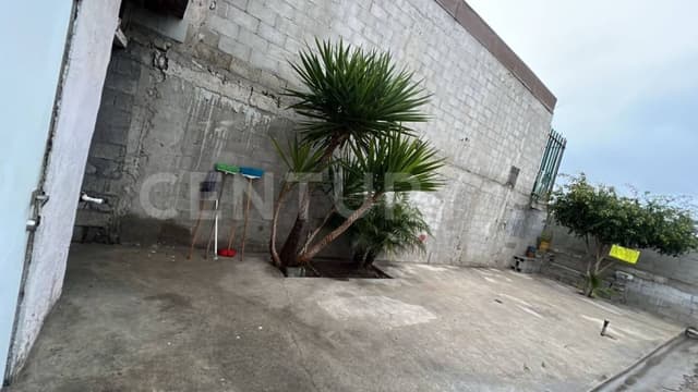VENTA DE PROPIEDAD CON DEPARTAMENTOS EN CAMINO VERDE TIJUANA B.C.