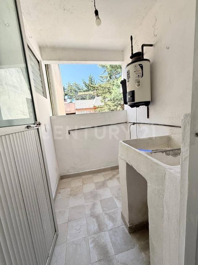 DEPARTAMENTO EN VENTA (LA FLORESTA)