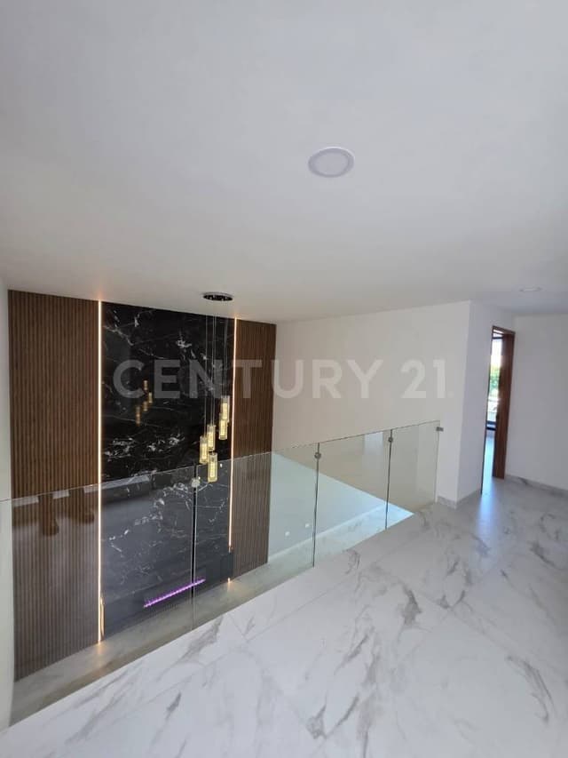 VENTA CASA 5 RECÁMARAS PARQUE FORESTA,LOMAS ANGELOPOLIS III, ZONA CASCATTA