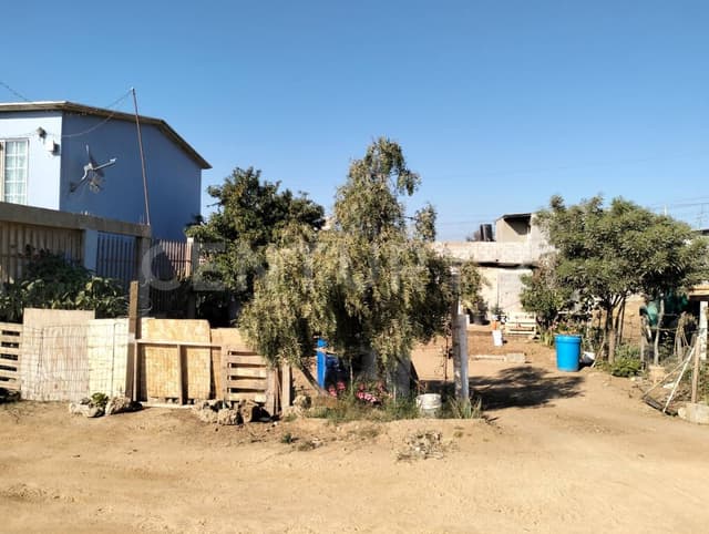 Terreno en venta, en Gomez Morin en Ensenada B.C