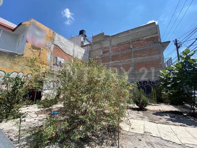 SE RENTA CASA Y TERRENO EN AV. PALO SOLO, NAUCALPAN DE JUÁREZ, MÉX.