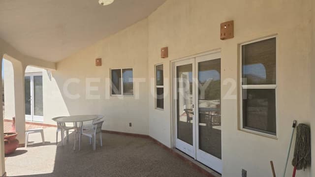 Excelente oportunidad de renta en El Dorado Ranch!