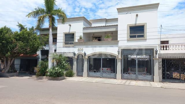 Se VENDE casa en col. Sochiloa, Cajeme, Sonora