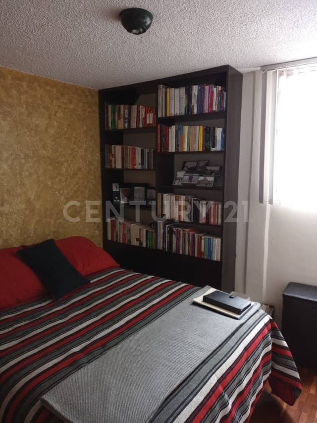 En 4to piso, en excelente estado de conservacion