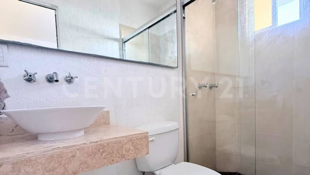 Casa en Venta en Jardines del Sur 4