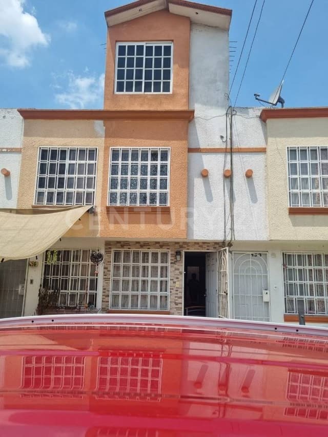 Vivienda Tipo Cuádruplex en los Héroes Tecámac sección Bosquess
